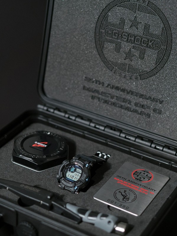 35th ANNIVERSARY MASTER OF G - FROGMAN
LIMITIRAN MODEL  GWF-D1000B-1LTD KREIRAN ZA PROSLAVU 35-TO GODIŠNJICE BRENDA G-SHOCK