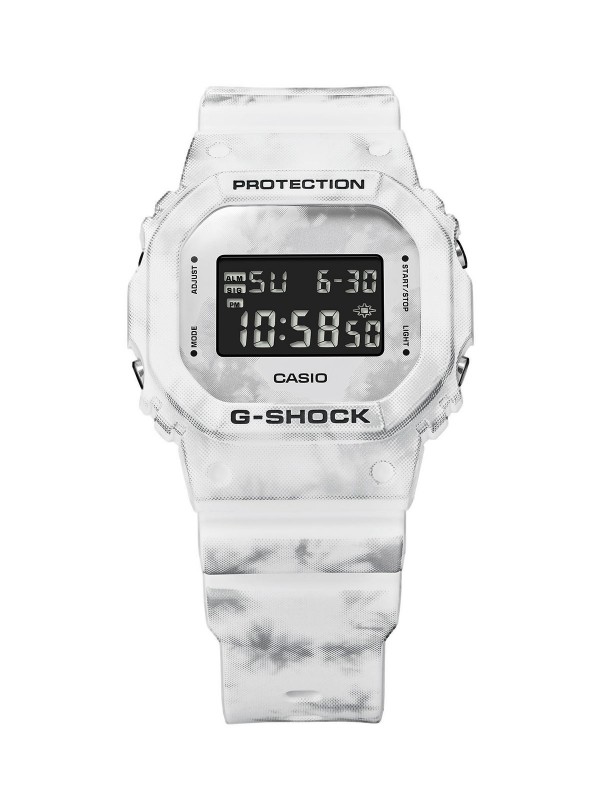 Visoko kvalitetni G-SHOCK muški sat iz serije Grunge Snow Camouflage inspirisane zimskim snežnim scenama, sa kamuflažnim uzorkom. Otkrijte ga na sajtu.