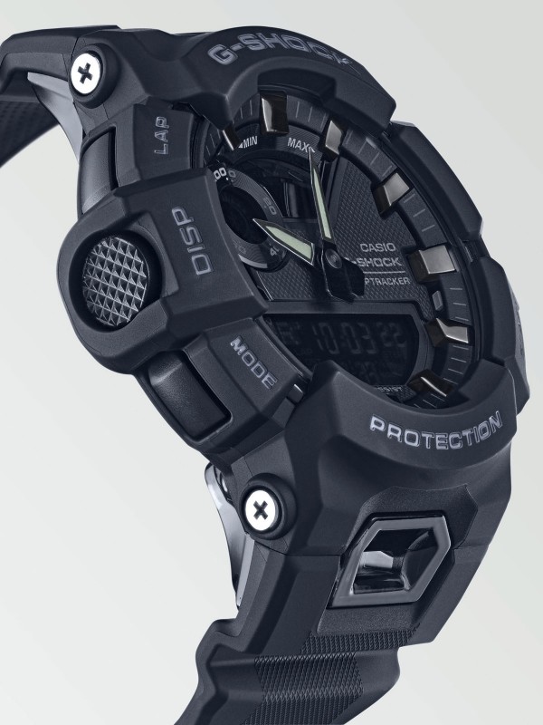 G-SQUAD sportski muški sat sa gumenom narukvicom. G-Shock Original. Poseduje Bluetooth tehnologiju koja omogućava omogućava širok rang funkcija.
