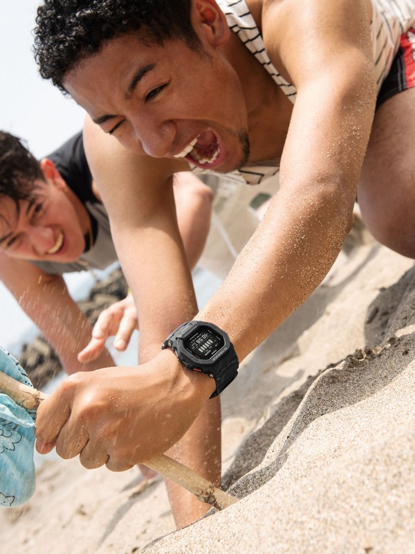 Najtanji model do sada. Fitnes sportski digitalni sat sa bluetooth tehnologijom. Poručite po najboljoj ceni u našoj online prodavnici!