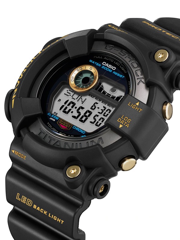 G-Shock  GW-8230B-9AER ručni sat - prvi Frogman koji koristi  plastiku od eko-biomase i Tough Solar tehnologiju, poručite putem Timer.co.rs online shop-a.
