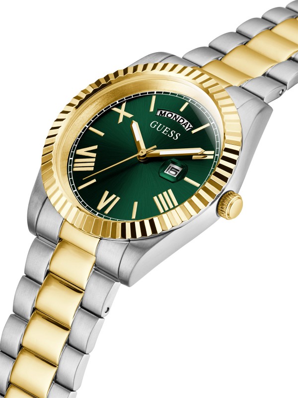 Guess Connoisseur analogni muški ručni sat - klasičan model u kombinaciji boja srebra i žutog zlata, lako poručite putem Timer.co.rs online prodavnice.