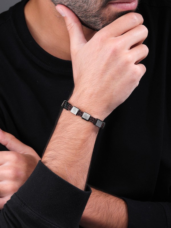 Police Urban Texture mušku narukvicu - modni detalj za muškarce od braon konca sa čeličnim detaljima u sivoj, lako poručite u Timer.co.rs online shop-u.
