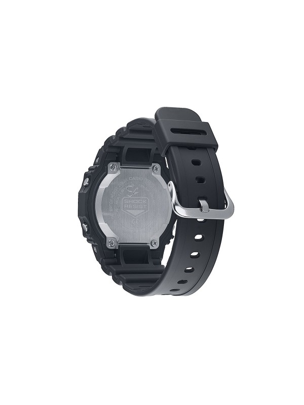 Otkrijte G-SHOCK ORIGINAL muški sat crne boje i klasičnog dizajna. Ovaj digitalni sat otporan je na udarce i vodootporan do 200m. Poručite ga na našem sajtu.