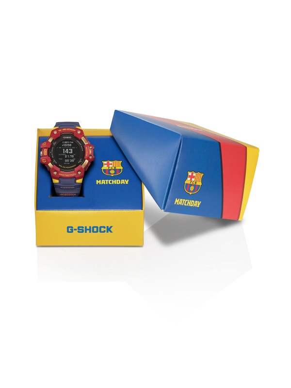 "LIMITED muški digitalni sat nastao kroz saradnju G-SHOCK i fudbalskog kluba BARSELONA! 
Matchday ima tradicionalne boje dresova i naziv kluba na narukvici."