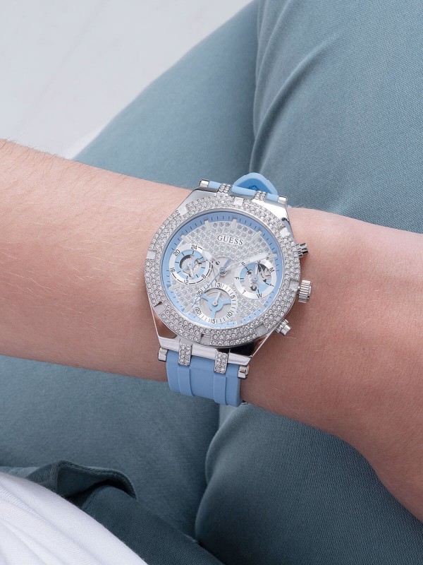 Suptilna elegancija u boji. GUESS ŽENSKI SAT HEIRESS GW0407L1 - Prečnik 38mm, srebrni glitz brojčanik. Poručite online!