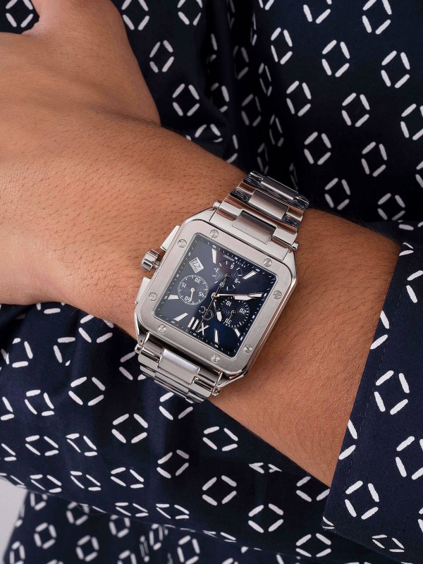 Gc Couture Square u boji srebra je klasik koji ne izlazi iz mode! Brzo i lako poručite model sa plavim brojčanikom u Timer.co.rs online prodavnici.