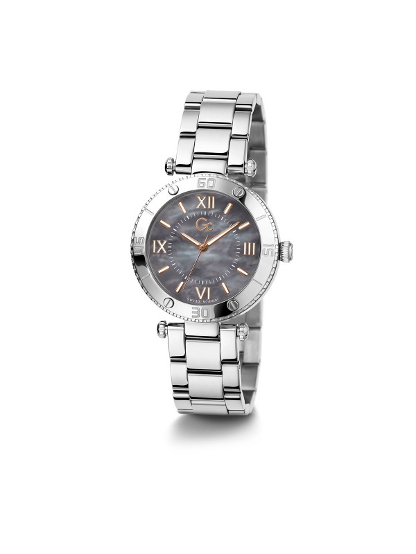 Elegantan svedeni dizajn Gc Muse ženskog analognog sata u boji srebra - čini ovaj modni detalj idealnim izborom. Poručite ga u Timer.co.rs online shop-u.