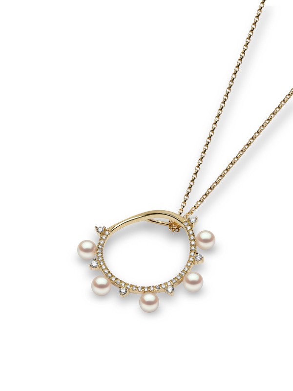 Yoko London Akoya privezak i ogrlicu - elegantni set sa japanskim Akoya biserima i dijamantima u žutom zlatu od 18ct, poručite u Timer.co.rs online shop-u.