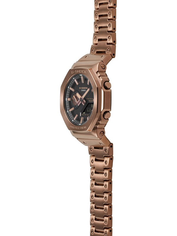 G-Shock Full-Metal muški ručni sat - višefunkcionalni model koji možete povezati sa telefonom putem Bluetooth-a, poručite u Timer.co.rs online prodavnici.