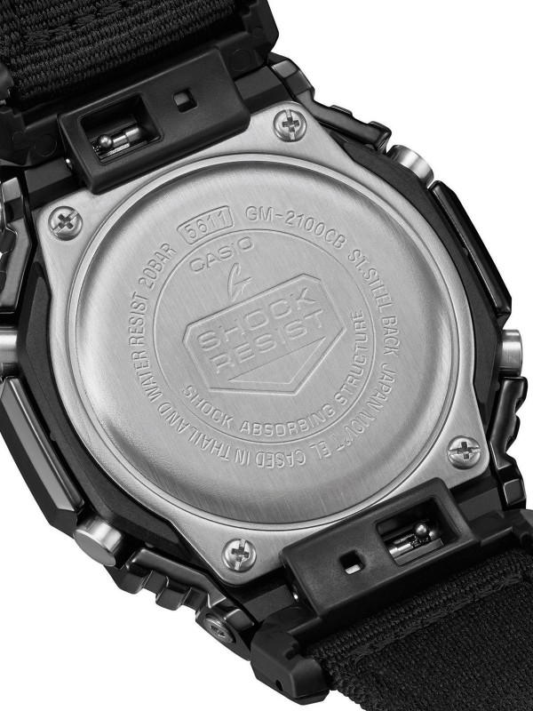 G-Shock analogno digitalni muški ručni sat, GM-2100CB-1AER model Utility Metal serije, brzo i lako poručite putem S&L Jokić online prodavnice.