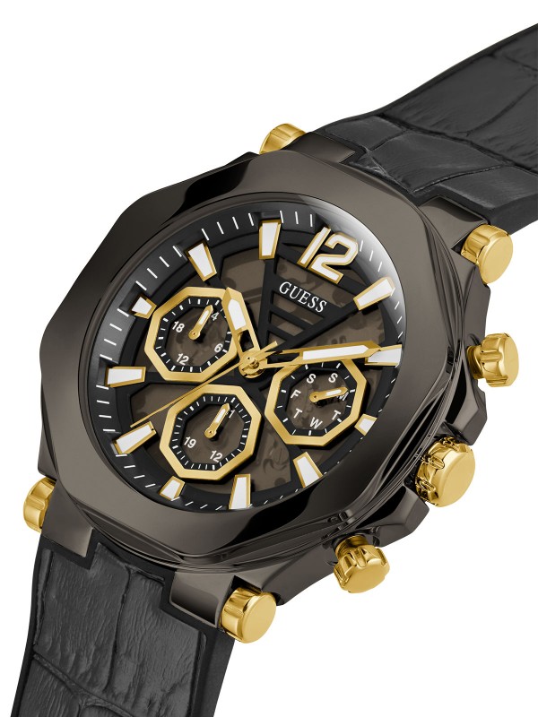 Guess Edge muški ručni sat - model sa crnim brojčanikom i crnim kožnim kaišem sa kroko printom, brzo i lako poručite putem Timer.co.rs online shop-a.