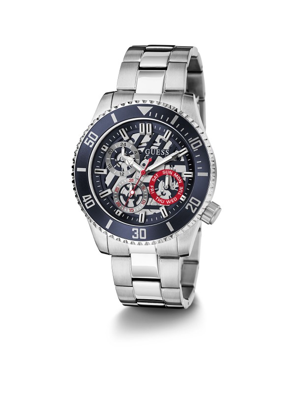 Guess Axle ručni sat - model od nerđajućeg čelika u boji srebra sa plavim top ring-om i crnim brojčanikom,  lako poručite putem Timer.co.rs online shop-a.