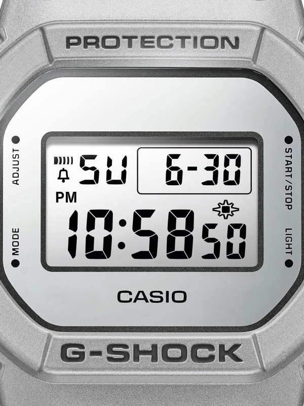 G-SHOCK FORGOTTEN FUTURE Muški sat - Led osvetljenje ✔️  Neon displej ✔️  Otporan na udarce ✔️ Mineralno staklo ✔️  Poručite online!