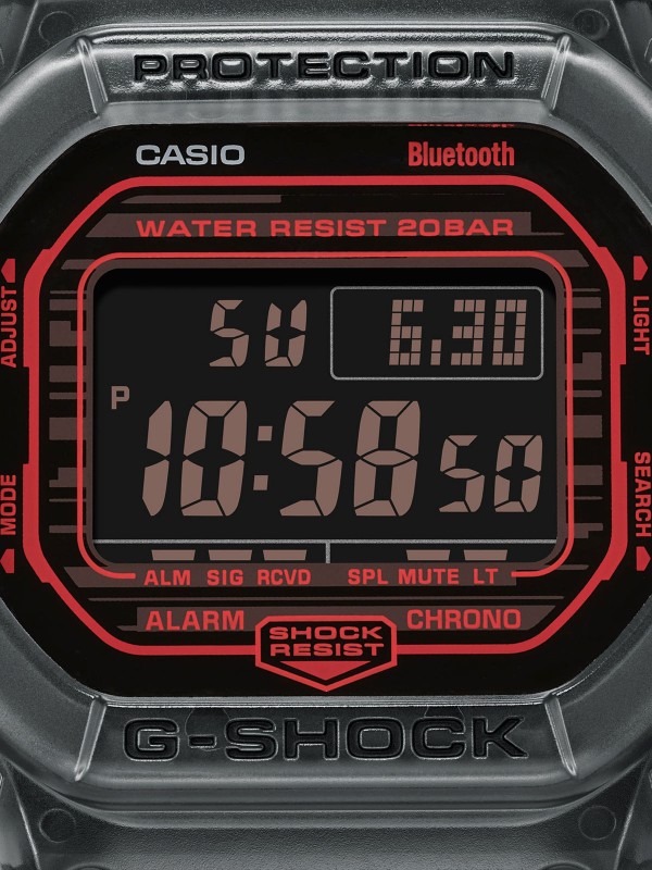 G-Shock digitalni bluetooth 5600 muški ručni sat - model u prozirno crnoj boji, brzo i lako poručite putem S&L Jokić online prodavnice na kućnu adresu.