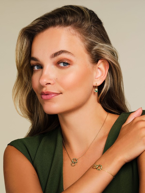 Ručno rađen dizajn minđuša - ROSEFIELD EMERALD WAVEY COIN HOOPS - Ovaj par je napravljen od visokokvalitetnog materijala - Poručite online !