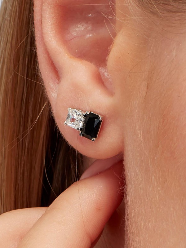 Dodajte sofisticiranost sa ovom minđušom - BROSWAY FANCY MISTERY BLACK - Veličina 8mm ✔️Srebro 925 ✔️- Poručite online!