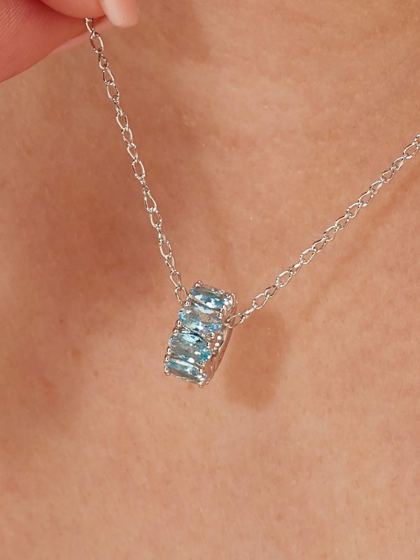 Privezak koji odiše luksuzom i finoćom - BROSWAY FANCY LIGHT BLUE - Veličina 11m ✔️Srebro 925 ✔️Plavi cirkoni ✔️- Poručite online!