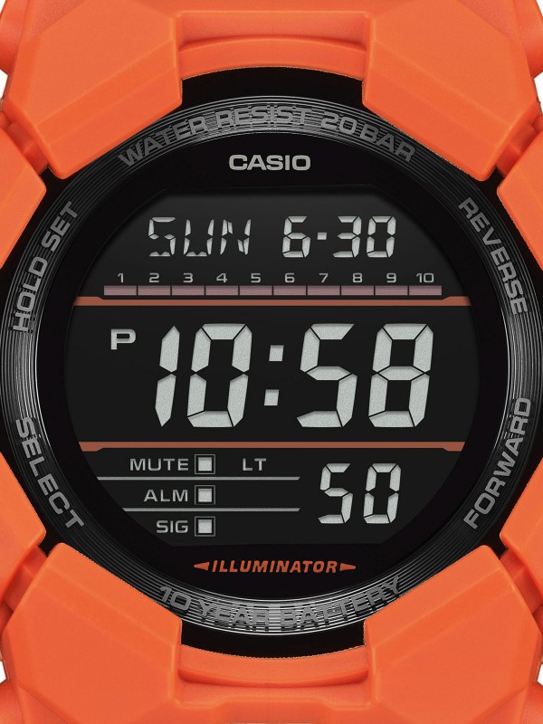 G-SHOCK GD-010: Digitalni sat u narandžastoj boji sa 10-godišnjom baterijom, svetskim vremenom i LED svetlom. Ekološki prihvatljiv dizajn.