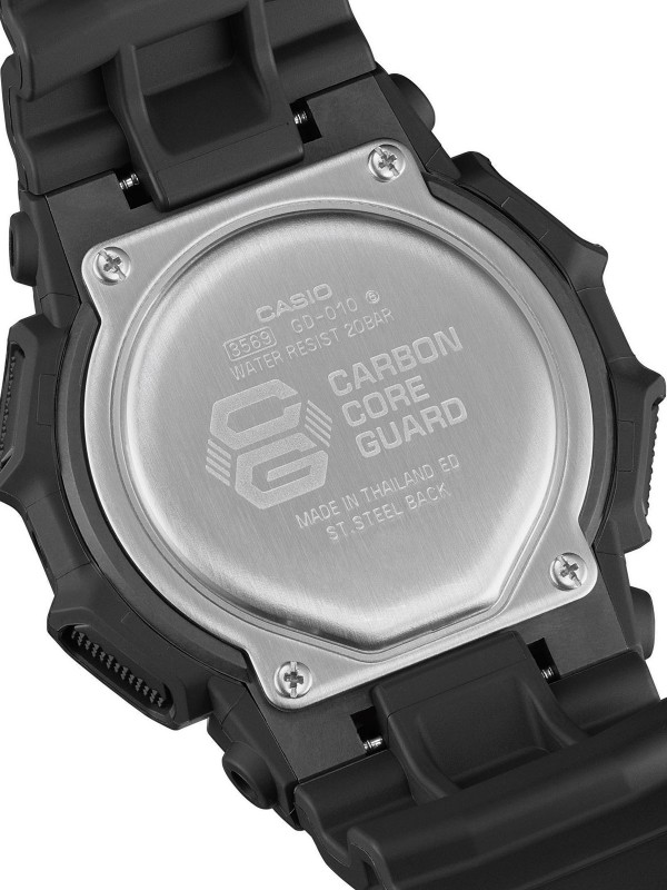 G-SHOCK digitalni sat u crnoj boji sa 10-godišnjom baterijom, svetskim vremenom i LED svetlom za maksimalnu funkcionalnost.