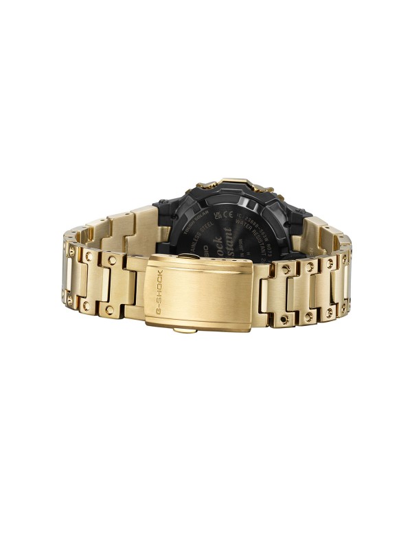 Full Metal G-SHOCK GMW-BZ5000GD-9ER u zlatnoj boji sa MIP ekranom, solarnim napajanjem i Bluetooth funkcijama. Luksuzan, izdržljiv i vrhunski čitljiv.