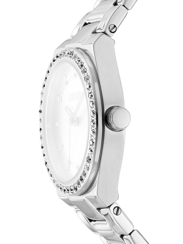 DKNY DK1L100M0055 elegantni ženski sat u boji srebra sa cirkonima i teget brojčanikom. Čelična narukvica, kvarcni mehanizam i vodootpornost do 50m.