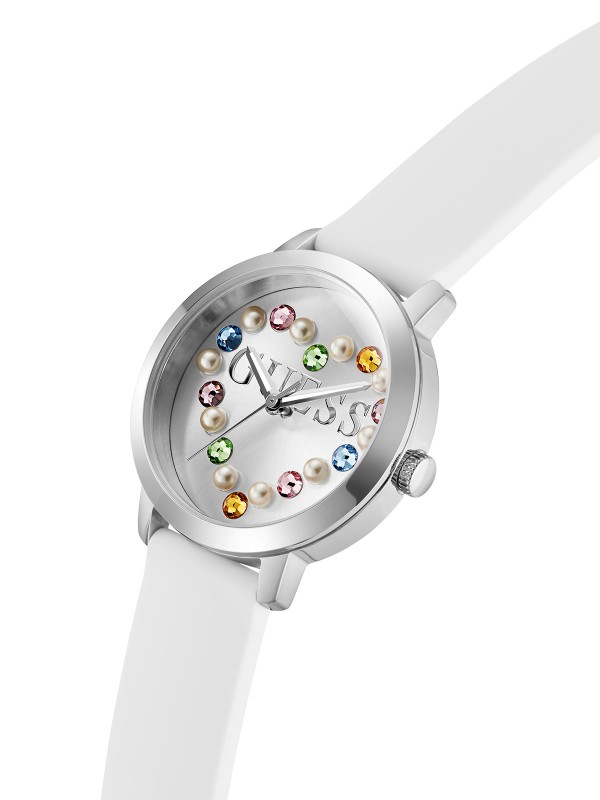 Guess Devotion GW0998L1 ženski sat u boji srebra sa belom silikonskom narukvicom, srebrnim sunray brojčanikom i motivom srca. Elegantno i moderno.