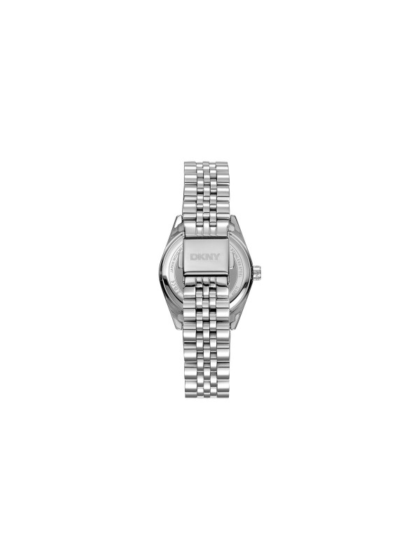 Elegantni DKNY ženski sat sa srebrnim kućištem i brojčanikom, čelična narukvica, vodootporan do 50m, prečnik 32mm. Idealno za svaku priliku.