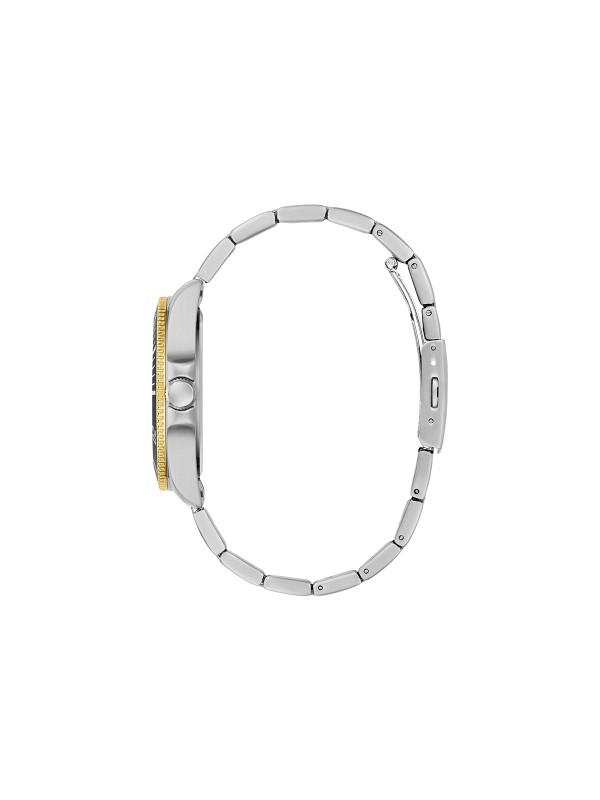 GUESS CLIFF muški sportski sat u kombinaciji srebrne i žutog zlata sa zelenim sunray brojčanikom i crnom aluminijumskom koronom. Kućište 41 mm, vodootpornost 50 m.