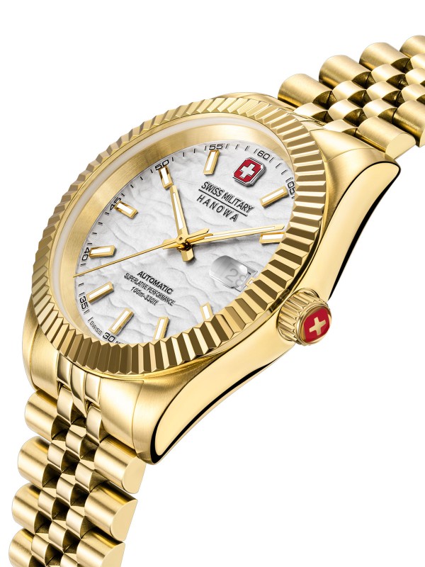 Elegantni SWISS MILITARY HANOWA sat sa zlatnim kućištem i srebrnim brojčanikom, automatski mehanizam, vodootporan do 100m, savršen za svaku priliku.