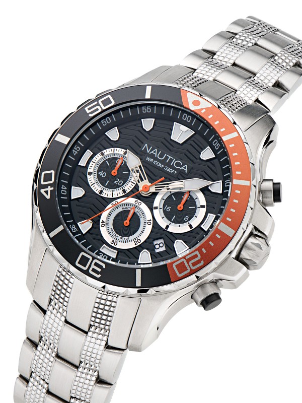 Muški NAUTICA NAPNSS503 sat: čelično kućište 44mm, crni brojčanik, hronograf, narukvica od nerđajućeg čelika. Sportski stil za svaki dan.