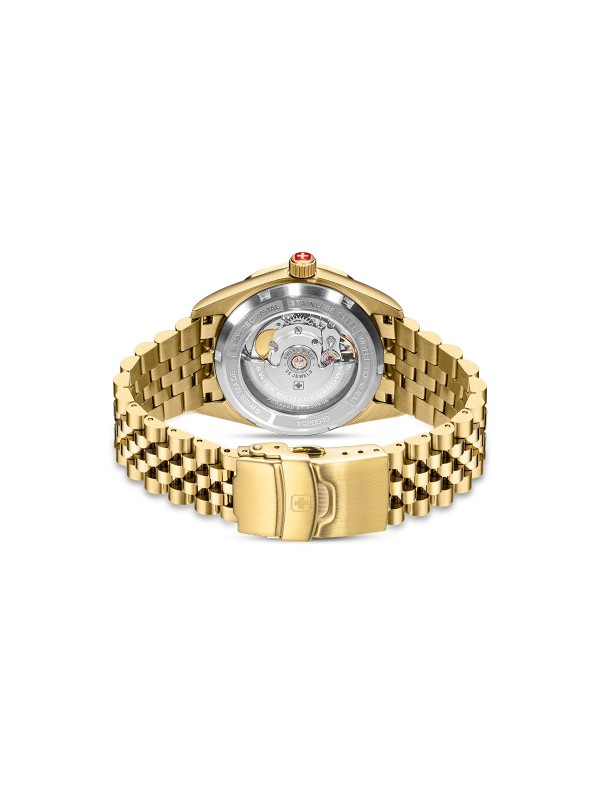 SWISS MILITARY HANOWA MASTER DILIGENTER SMWGL0005412 – luksuzni Swiss Made automatik sat koji spaja eleganciju i izdržljivost. Kućište od nerđajućeg čelika u boji žutog zlata (41 mm) sa žlebljenim okvirom i teksturiranim zelenim brojčanikom stvara upečatljiv kontrast. Sat pokreće precizan automatski mehanizam Soprod P024, ima safirno staklo, uvećavajuće sočivo za datum i vodootpornost do 100 metara. Idealan izbor za muškarce koji žele prestižan izgled i švajcarsku pouzdanost.