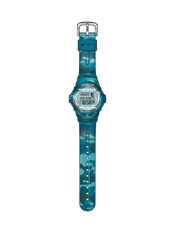 Casio Baby-G ženski digitalni sat sa plavim kamuflažnim printom. Otporan na udarce, vodootporan do 200 m i sa super osvetljenjem. Naruči online!