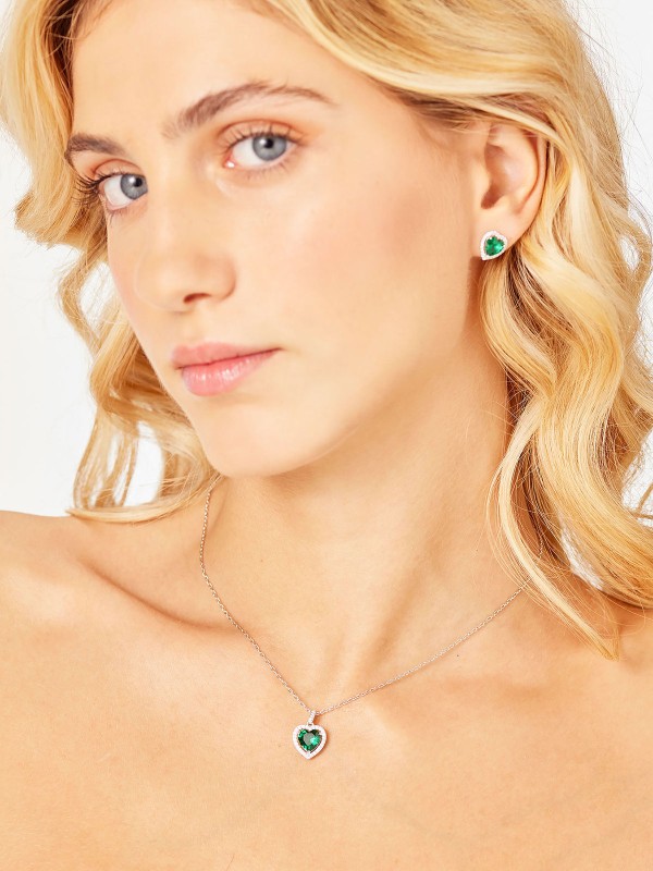 Brosway FANCY LIFE GREEN privezak od srebra 925 sa zelenim cirkonom u obliku srca. Hipoalergen i elegantan dizajn. Naruči online!