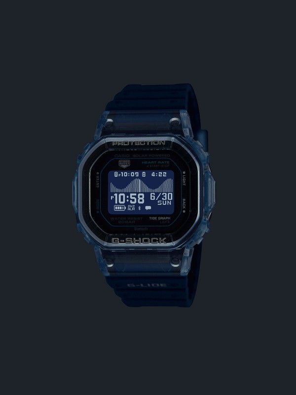G-SHOCK G-LIDE muški digitalni sat sa optičkim senzorom pulsa, GPS-om i solarnim napajanjem. Namenjen treningu i aktivnostima na vodi. Naruči online!