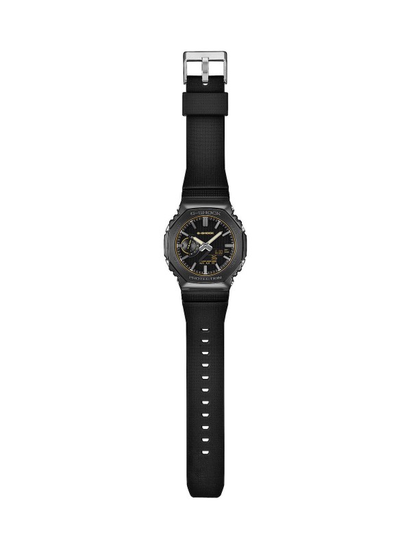 G-SHOCK LUX BLACK muški analogno-digitalni sat sa crnim kućištem i zlatnim kazaljkama. Kvarcni mehanizam i vodootpornost do 200 m. Naruči online!