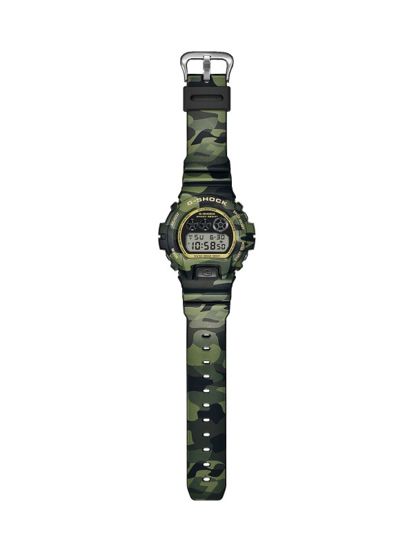 Muški G-Shock Bold Camo digitalni sat sa crno-zelenim kamuflažnim printom. Štoperica, tajmer i vodootpornost do 200 m. Naruči online!