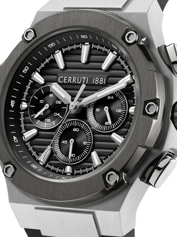 Cerruti 1881 Lucardo. Moćan sportski sat sa gunmetal koronom. Crni brojčanik, udobna silikonska narukvica i vodootpornost 10 ATM.