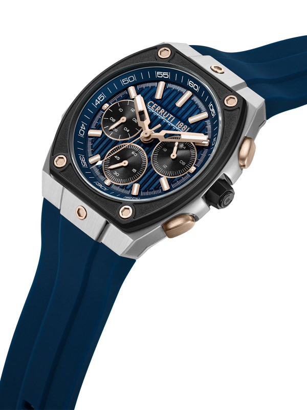 Cerruti 1881 Cavedago hronograf. Srebrno kućište sa crnom koronom i detaljima u boji roze zlata. Teget brojčanik i silikonska narukvica.