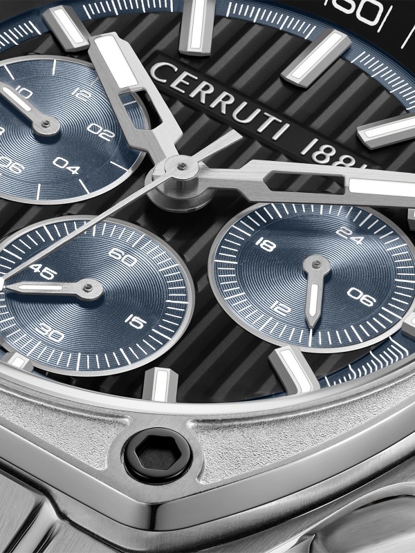 Cerruti 1881 Cavedago. Muški hronograf industrijskog dizajna. Crni mat brojčanik, gunmetal detalji i udobna silikonska narukvica.