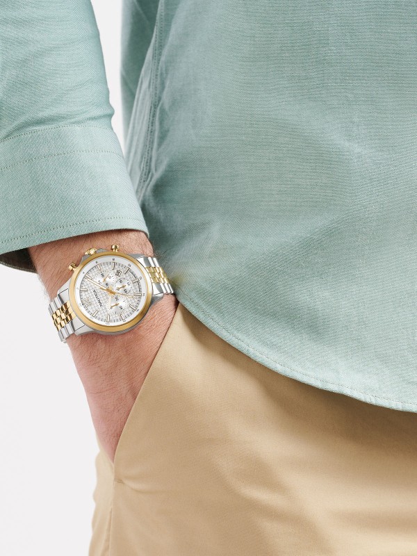 Nautica NCT Blue Ocean muški hronograf od nerđajućeg čelika u srebrnoj i zlatnoj boji, kvarcni mehanizam, vodootpornost 100m i sportsko-elegantan dizajn.