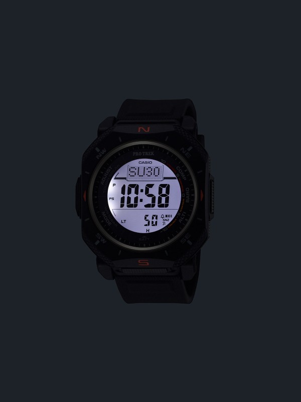PRO TREK muški outdoor sat sa Triple Sensor funkcijama i solarnom baterijom. Altimetar do 10.000 m i otpornost na niske temperature. Poruči online!