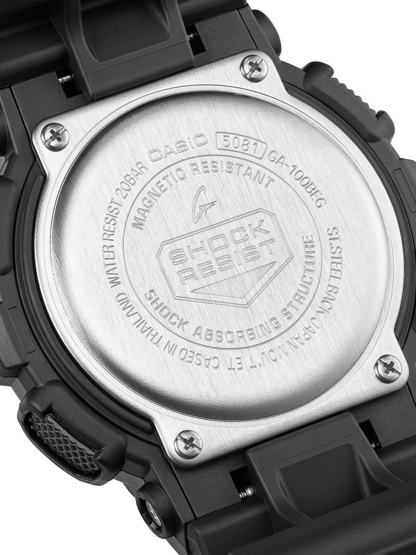 Casio G-SHOCK sportski sat sa analogno-digitalnim prikazom i zelenim detaljima. Vodootpornost 200 m i prepoznatljiv G-SHOCK dizajn. Naruči online!