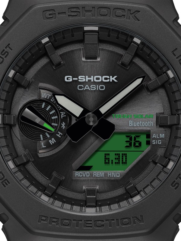 Casio G-SHOCK sat sa Bluetooth povezivanjem i solarnim napajanjem. Otporan na udarce, sa elektrozelenim detaljima i modernim dizajnom.
