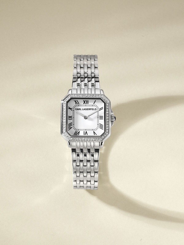 Ženski Karl Lagerfeld Icon Square sat u srebrnoj boji sa cirkonima i rimskim brojevima. Kvadratni brojčanik i elegantan dizajn. Naruči online!