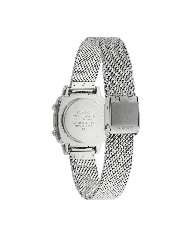 Elegantan CASIO Vintage LA670WEM-7EF ženski sat mini dimenzija. Srebrni ton sa mesh narukvicom, 7 predefinisanih tajmera i retro digitalnim stilom.