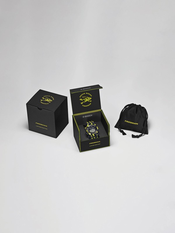 G-SHOCK Frogman GW-8200 sportski sat inspirisan tropskom žabom. Kućište od titanijuma i bio-smole. Solarno napajanje, plima i oseka, 200m vodootpornost.