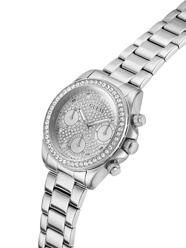 Blistavi GUESS Victoria ženski sat od 36mm u srebrnom tonu. Brojčanik i korona prekriveni cirkonima za maksimalan sjaj. Multifunkcionalan i vodootporan do 50m.