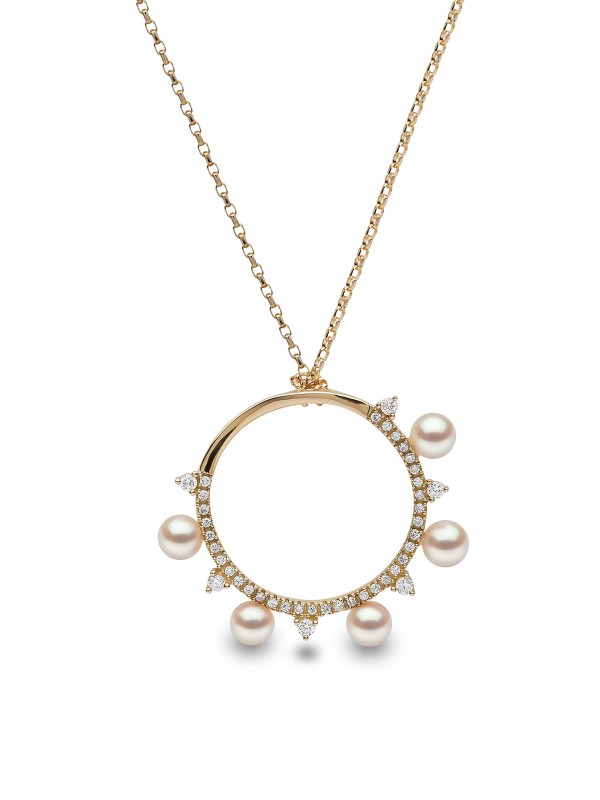 Yoko London Akoya privezak i ogrlicu - elegantni set sa japanskim Akoya biserima i dijamantima u žutom zlatu od 18ct, poručite u Timer.co.rs online shop-u.