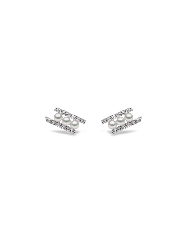 Yoko London Akoya minđuše sa dijamantom (0,42ct) i biserima u belom zlatu od 18ct, lako poručite putem Timer.co.rs online prodavnice na kućnu adresu.